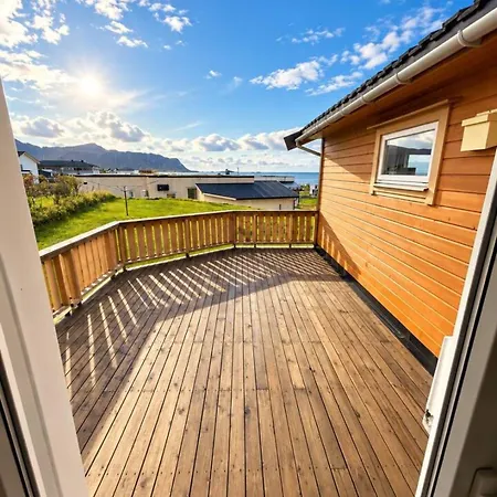 Nordstrand - Enestaende Utsikt Og Beliggenhet Hébergement de vacances Ramberg